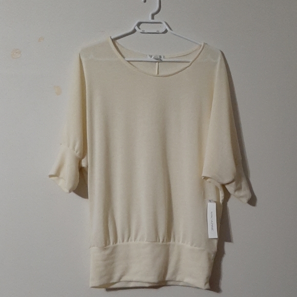 Top - Picture 1 of 2